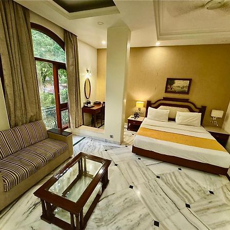 Hotel Florence Inn, Karol Bagh, New Delhi, 2 Min From Metro Экстерьер фото