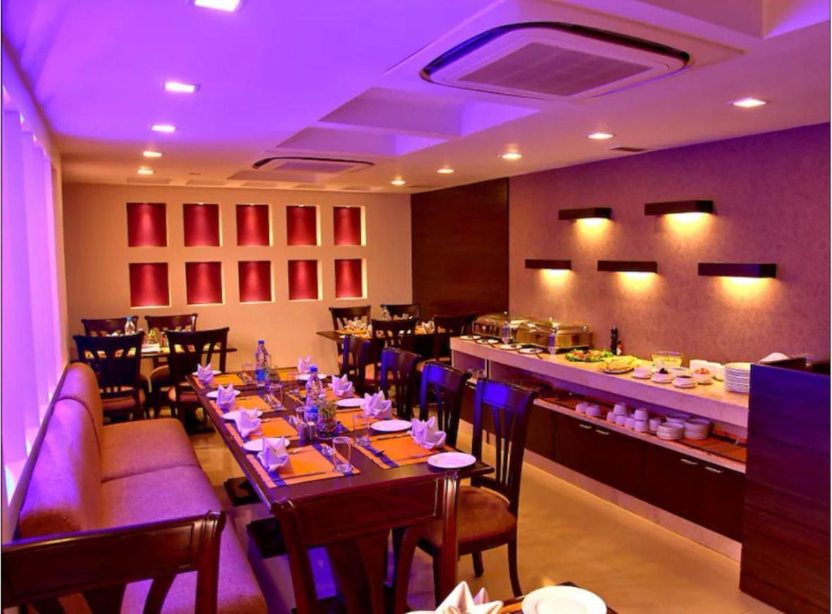 Hotel Florence Inn, Karol Bagh, New Delhi, 2 Min From Metro Экстерьер фото