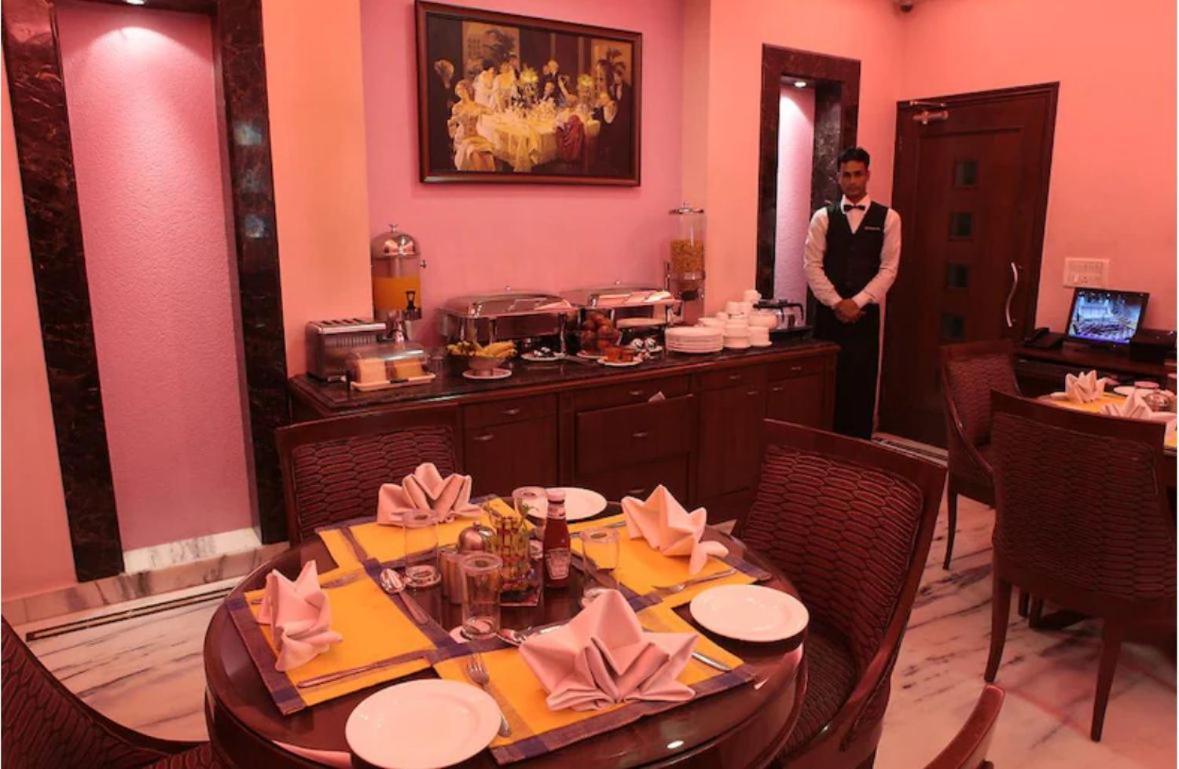 Hotel Florence Inn, Karol Bagh, New Delhi, 2 Min From Metro Экстерьер фото